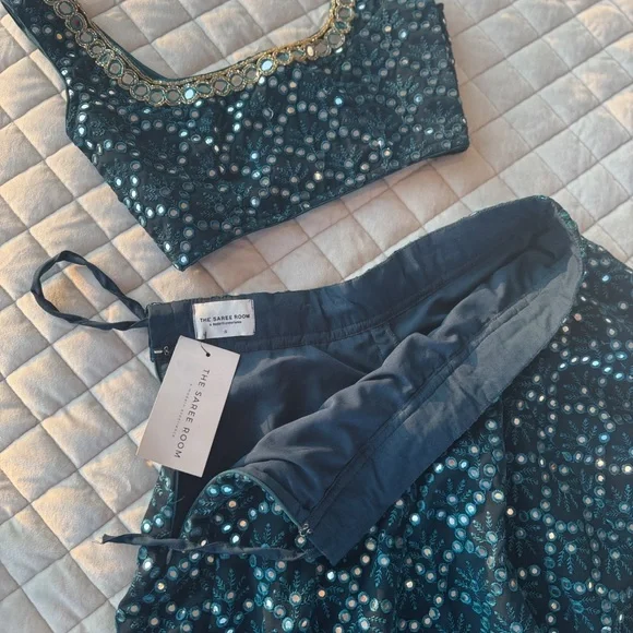 Teal “Blueberry Sorbet” Set from The Saree Room- Brand New! - Picture 4 of 9